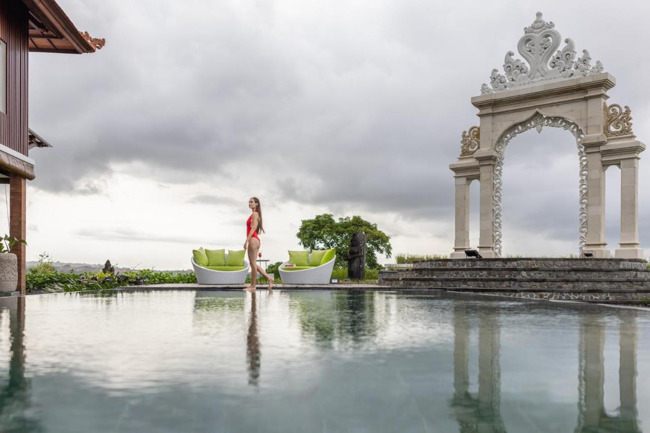 Giri Bhagawan Villas & Spa Nusa Dua  Exterior foto